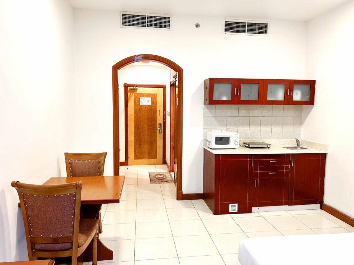 Moon Valley Hotel Apartment - Bur Dubai, Burjuman Exteriör bild