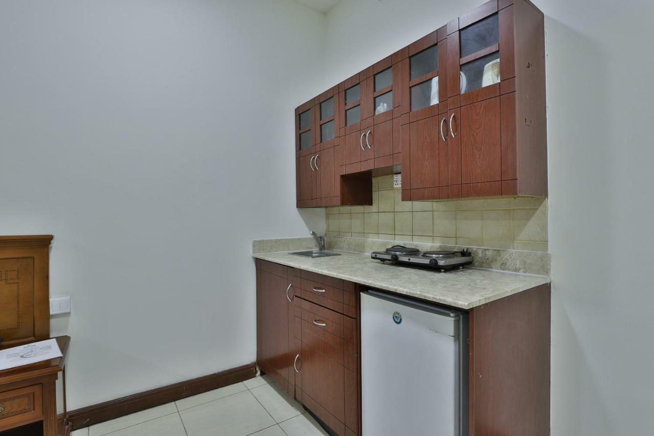 Moon Valley Hotel Apartment - Bur Dubai, Burjuman Exteriör bild